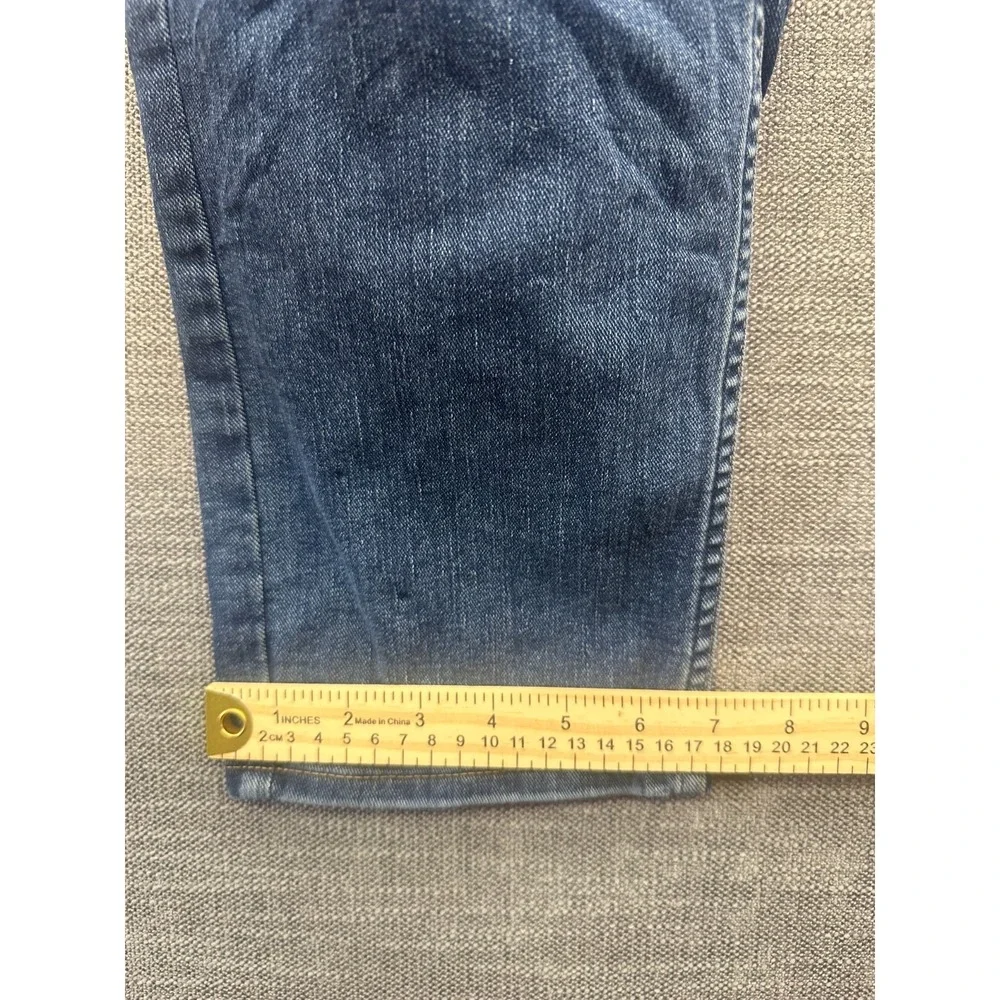Calvin Klein blue message questions